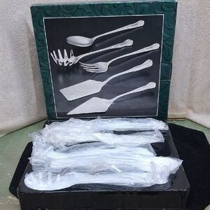 Elegant International Silver Cutlery Set